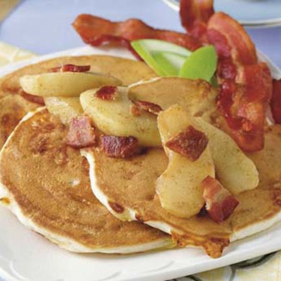 Pancakes - Cheddar Pancakes With Apples & Bacon